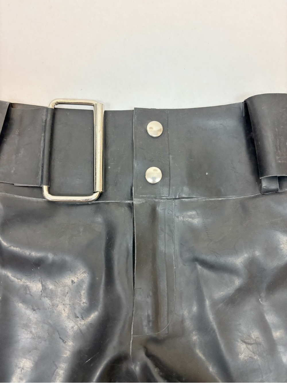 MIAOU Rocco Short in Black Latex Size L - Picture 5 of 12